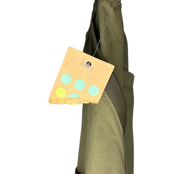 Title Nine Ultralight Olive Green Hike Shorts Women’s Size Small Outdoor Casual - Picture 7 of 10